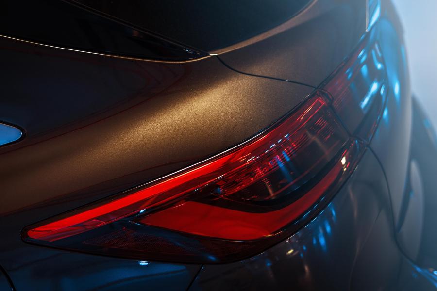 Детали экстерьера Infiniti QX50 2.0t 2018 года  (CIS) (фото 6 из 40)